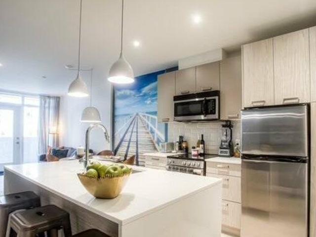 House for rent in Laval