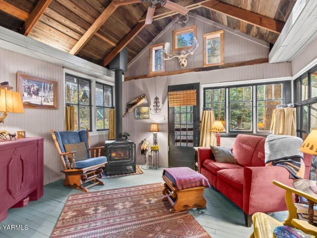 House for sale in Naches, Washington