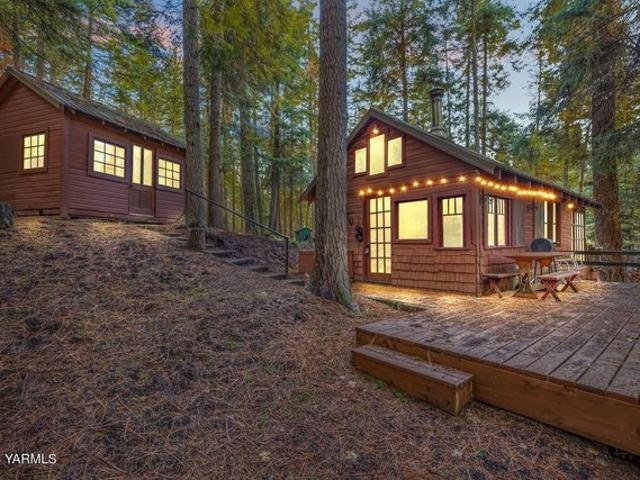 House for sale in Naches, Washington