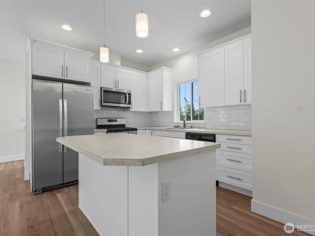 Condo for sale in Allyn, Washington