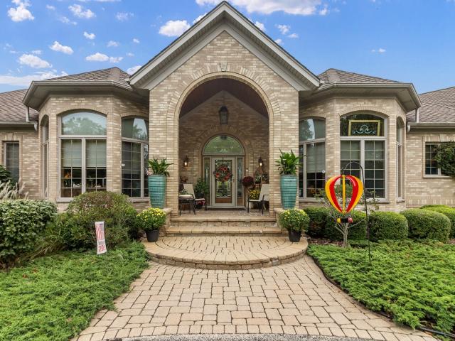 House for sale in Marengo, McHenry County