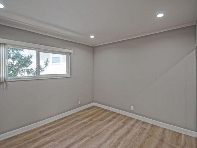 Apartment for rent in Redondo Beach, California