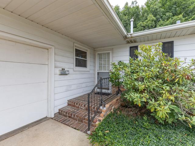 House for sale in Moline, Illinois