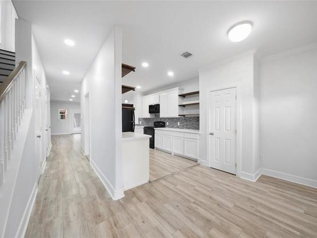 Townhouse for sale in Willis, Texas
