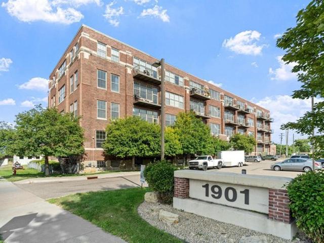 Condo for sale in Hennepin, Minnesota