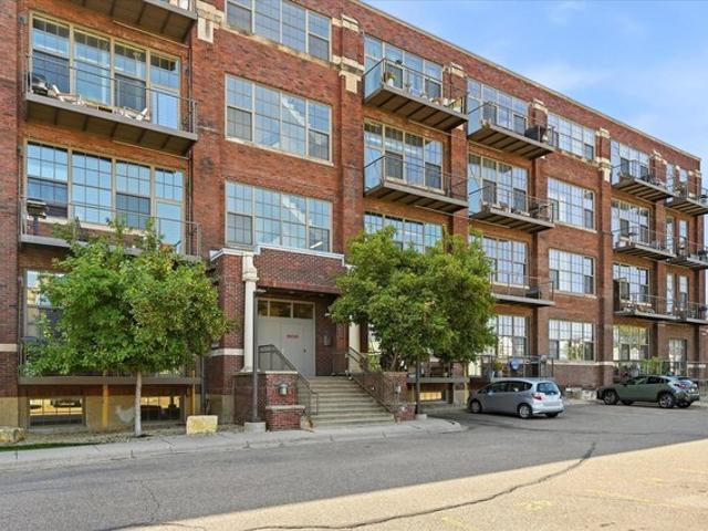 Condo for sale in Hennepin, Minnesota
