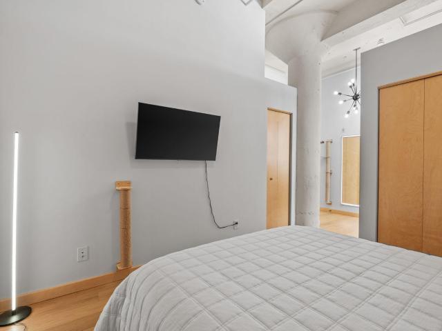 Condo for sale in Hennepin, Minnesota