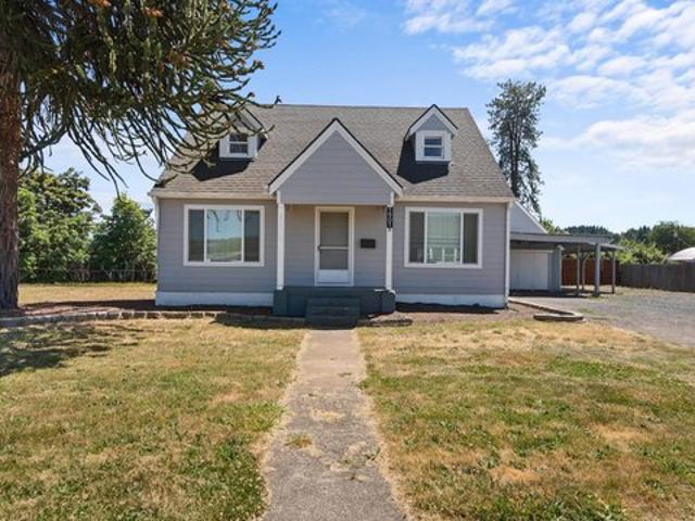 House for sale in Oregonia