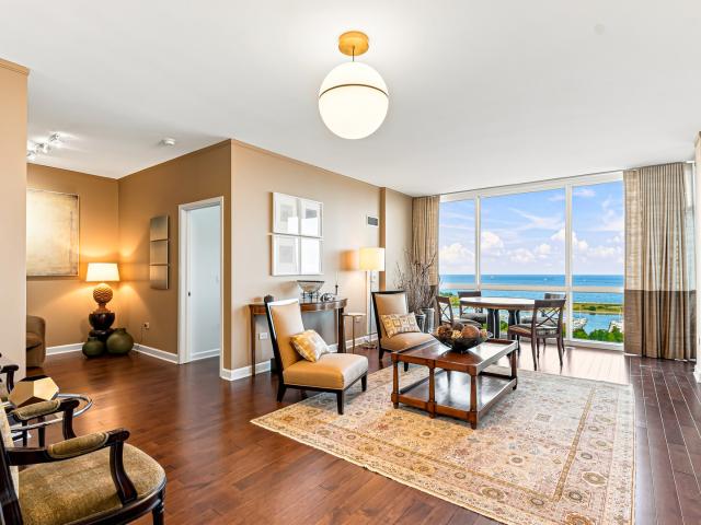 Condo for sale in Chicago Park, Illinois
