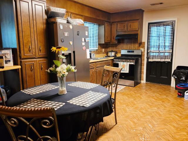 House for sale in Ailey, Georgia