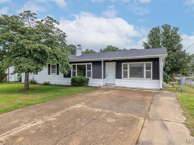 House for sale in Poplar Bluff, Missouri