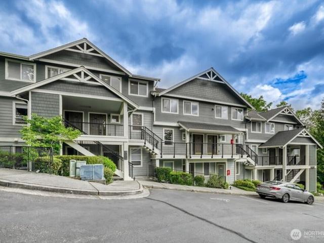 Townhouse for sale in Kenmore, Washington