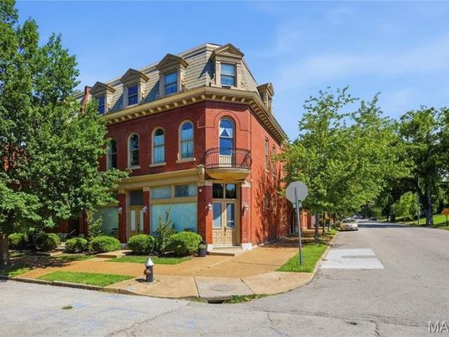 Condo for sale in Saint Louis, Missouri
