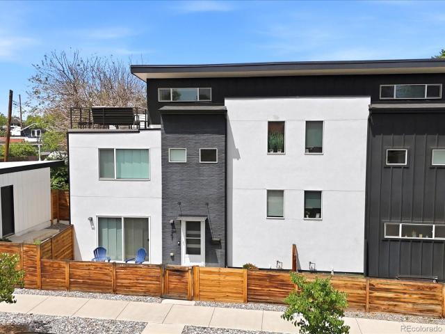 Townhouse for sale in Denver, Colorado