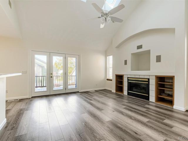 House for sale in Prides Crossing, Aurora