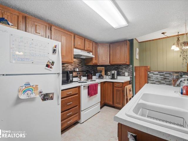 House for sale in Eldora, Iowa