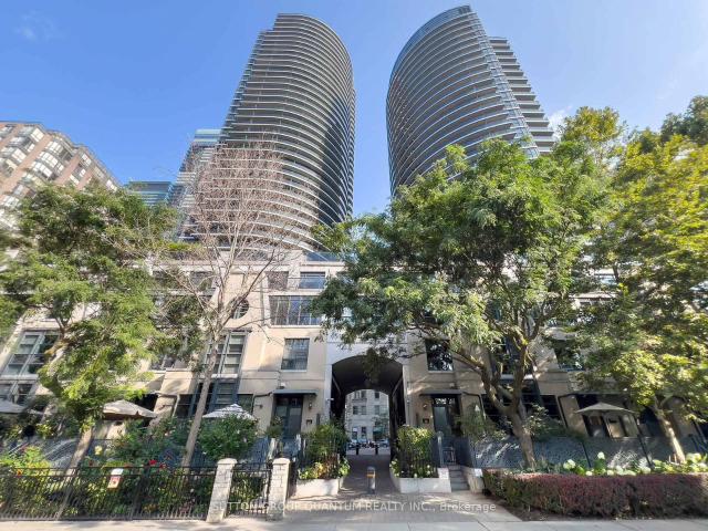 Condo for sale in Woburn, Ontario