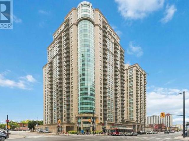 Condo for sale in Byward Market, Ottawa