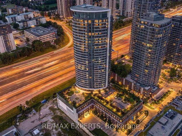 Condo for rent in Etobicoke Centre, Toronto