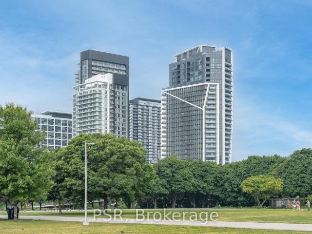 Condo for sale in Toronto, Golden Horseshoe