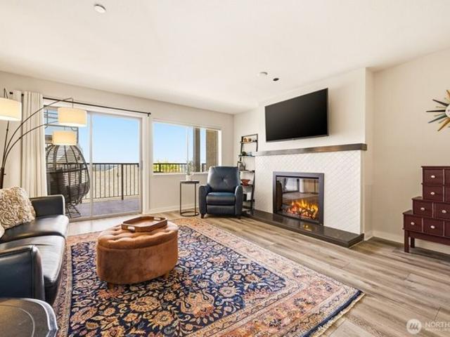 Condo for sale in University Place, Washington