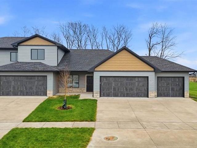 Townhouse for sale in Tiffin, Iowa