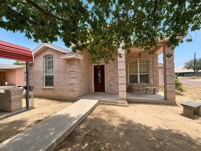 House for sale in Guzman Colonia, Zapata
