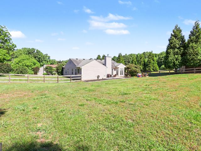 House for sale in Statham, Georgia