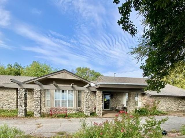 House for sale in Indian Oaks, Enid