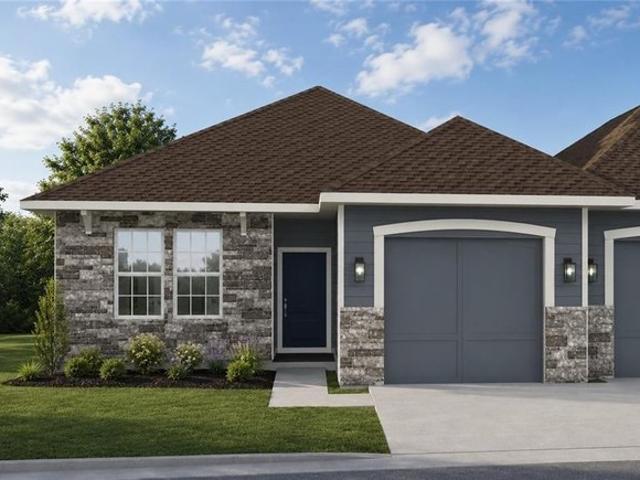 Townhouse for sale in Raymore, Missouri