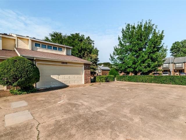 Condo for sale in Grapevine, Texas