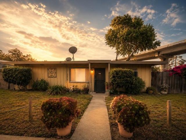 House for sale in Hayward, California