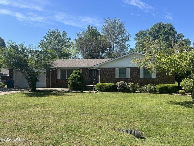 House for sale in Lamar, Barton County