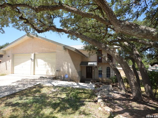 Property for rent in Leesville, Texas