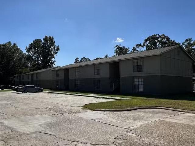 Condo for rent in Leesville
