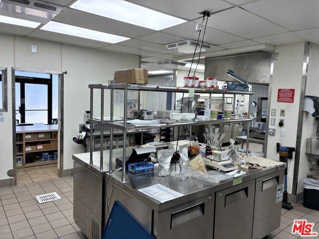 Commercial for sale in Harbor Hills, Lomita