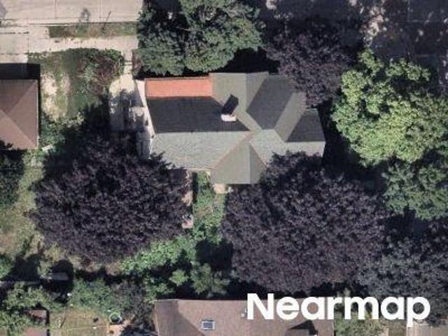 Property for sale in Burnham Park, Milwaukee