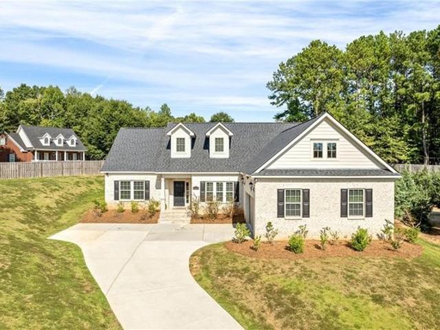 House for sale in Auburn, Lee County