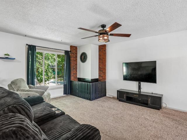 House for sale in Indianola, Warren County