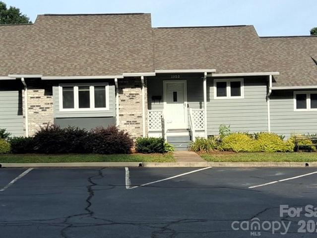 Condo for sale in Rowan, North Carolina
