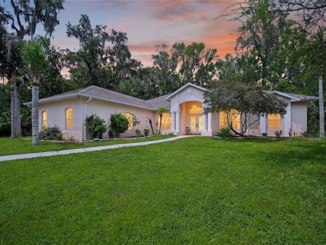 House for sale in Reddick, Florida
