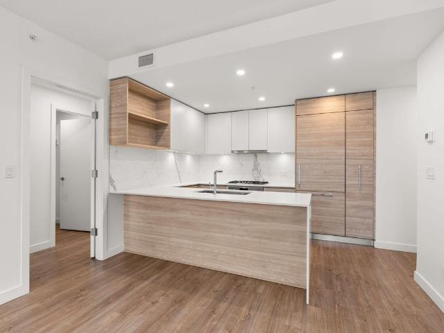 Condo for sale in Coquitlam, British Columbia