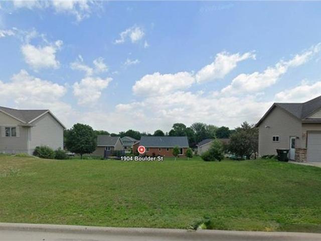 Land for sale in Saint Peter, Minnesota