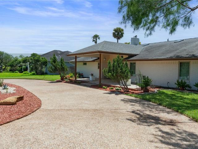 House for sale in Alice, Texas