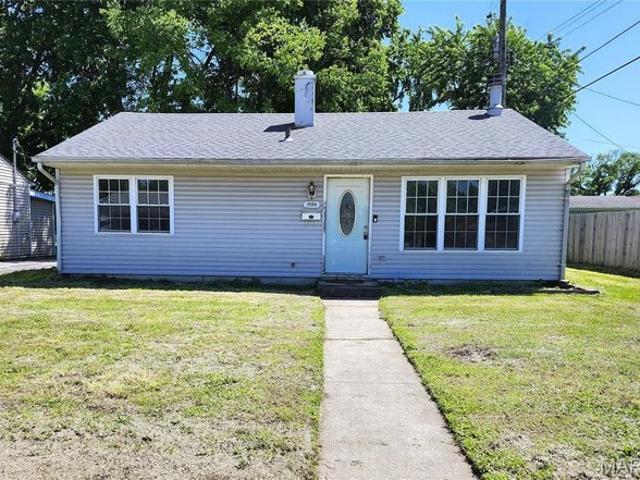 House for sale in East Saint Louis, Illinois