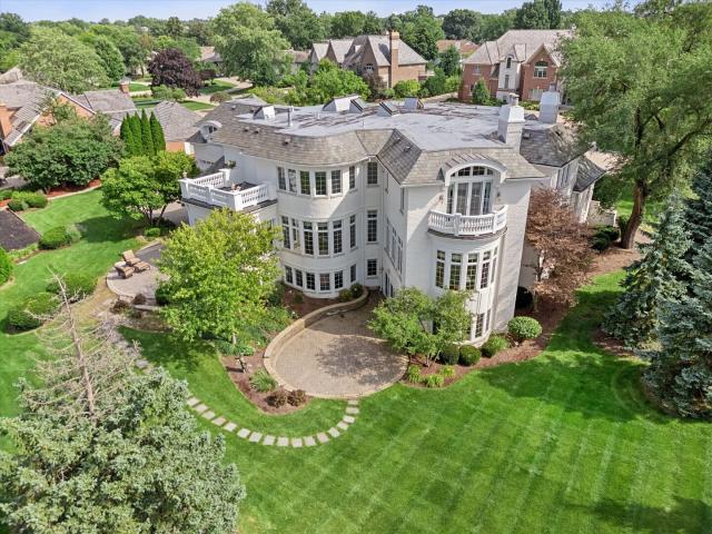 House for sale in Oak Brook, Illinois