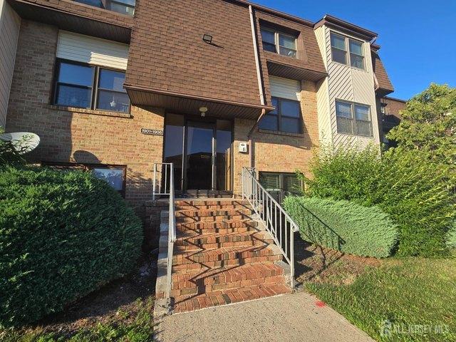 Condo for sale in Edison, New Jersey
