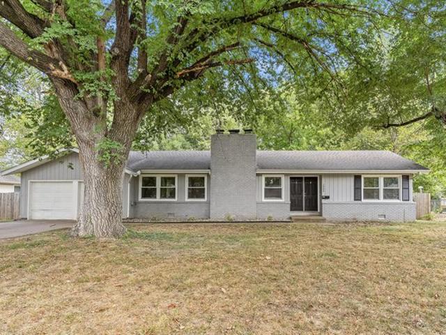 House for sale in Springfield, Greene County