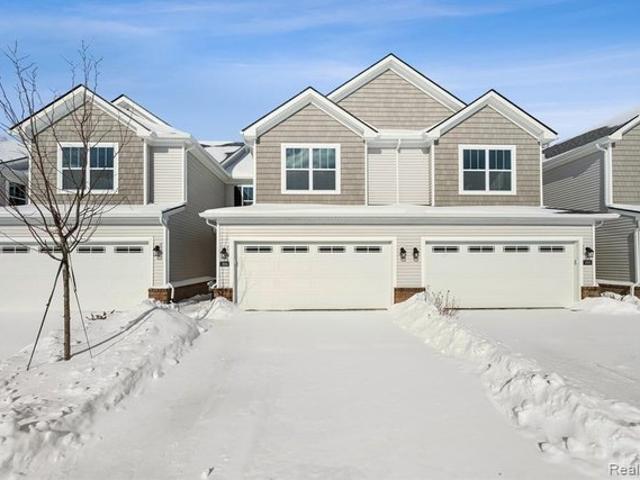 Condo for sale in Saline, Michigan