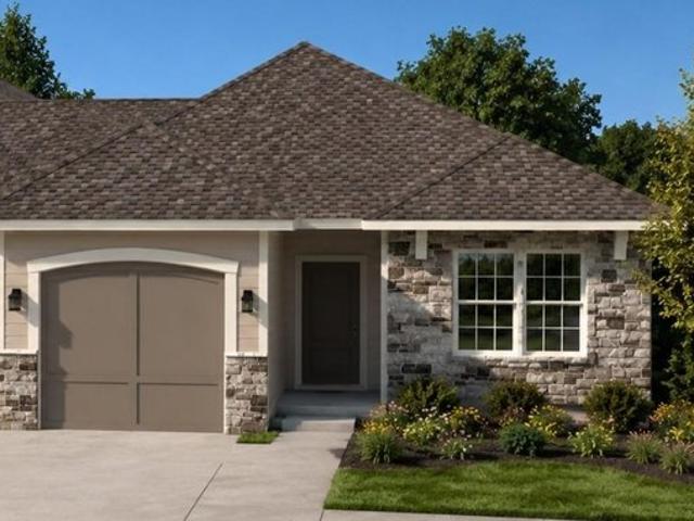 Townhouse for sale in Raymore, Missouri